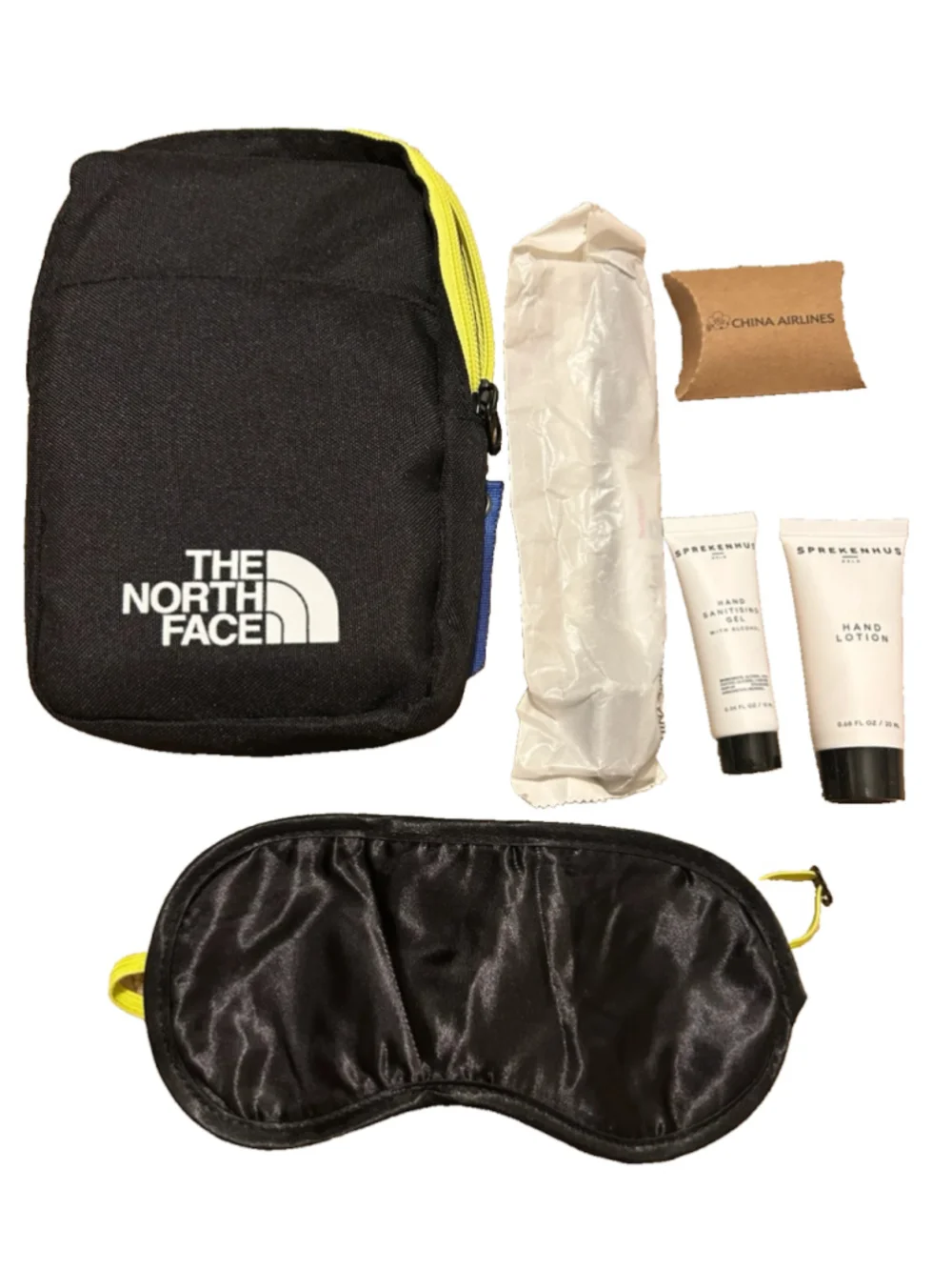 The North Face x China Airlines Toiletry Amenity Bag Black NEW FACTORY SEALED